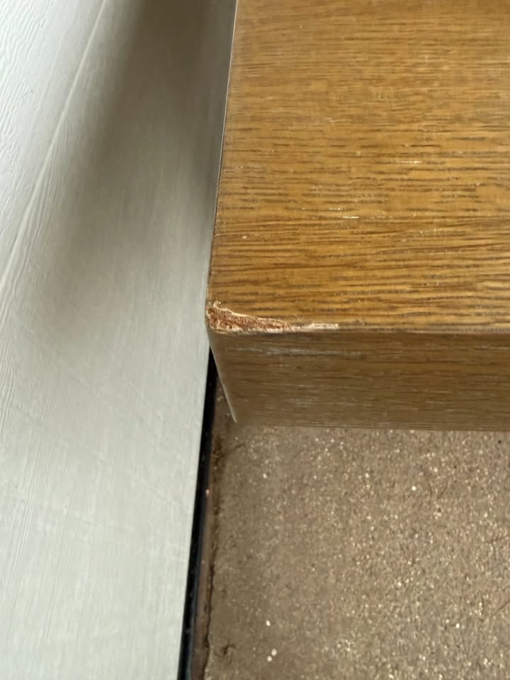 Steve Silver Aubrey Dining Table