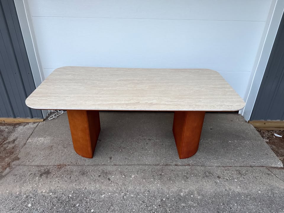 Latitude Run Noaah Modern Dining Table