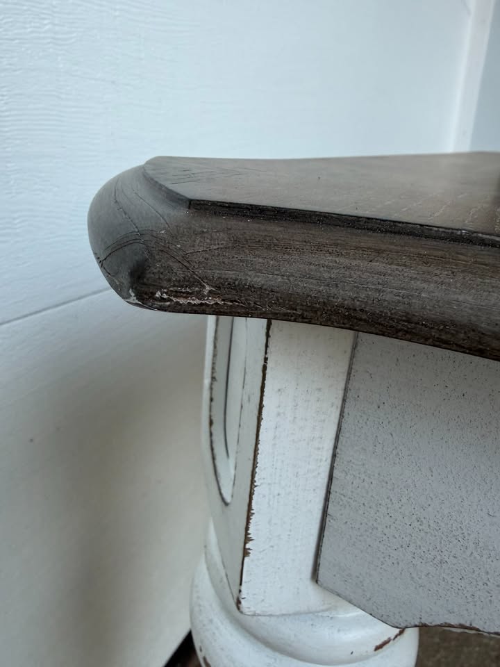 Colchester Extendable Dining Table