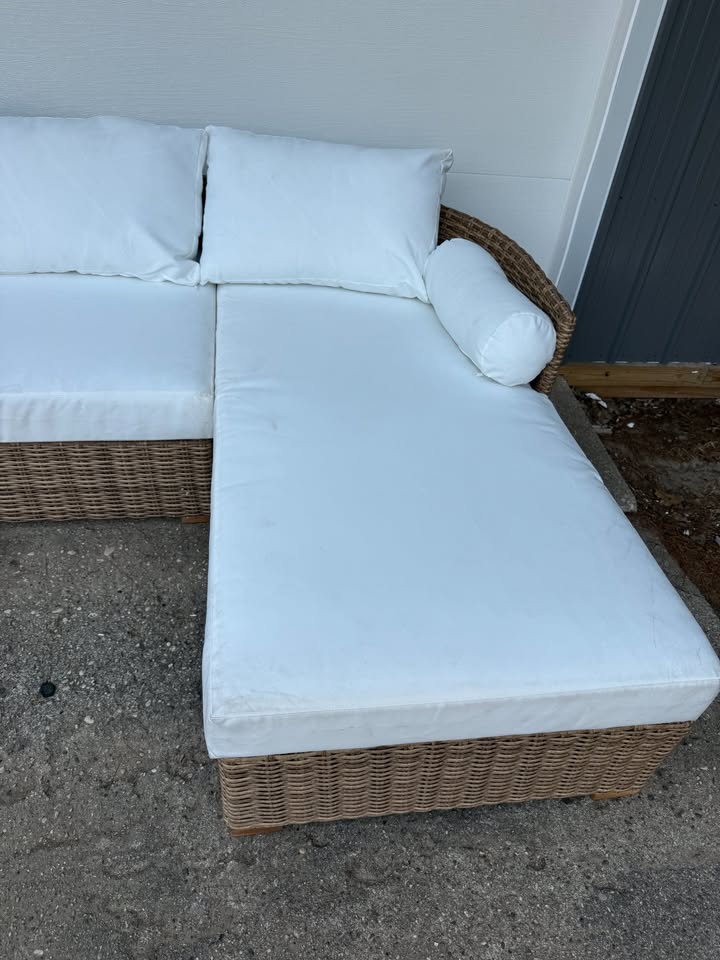 Maddie 100" Wicker Chaise Sectional