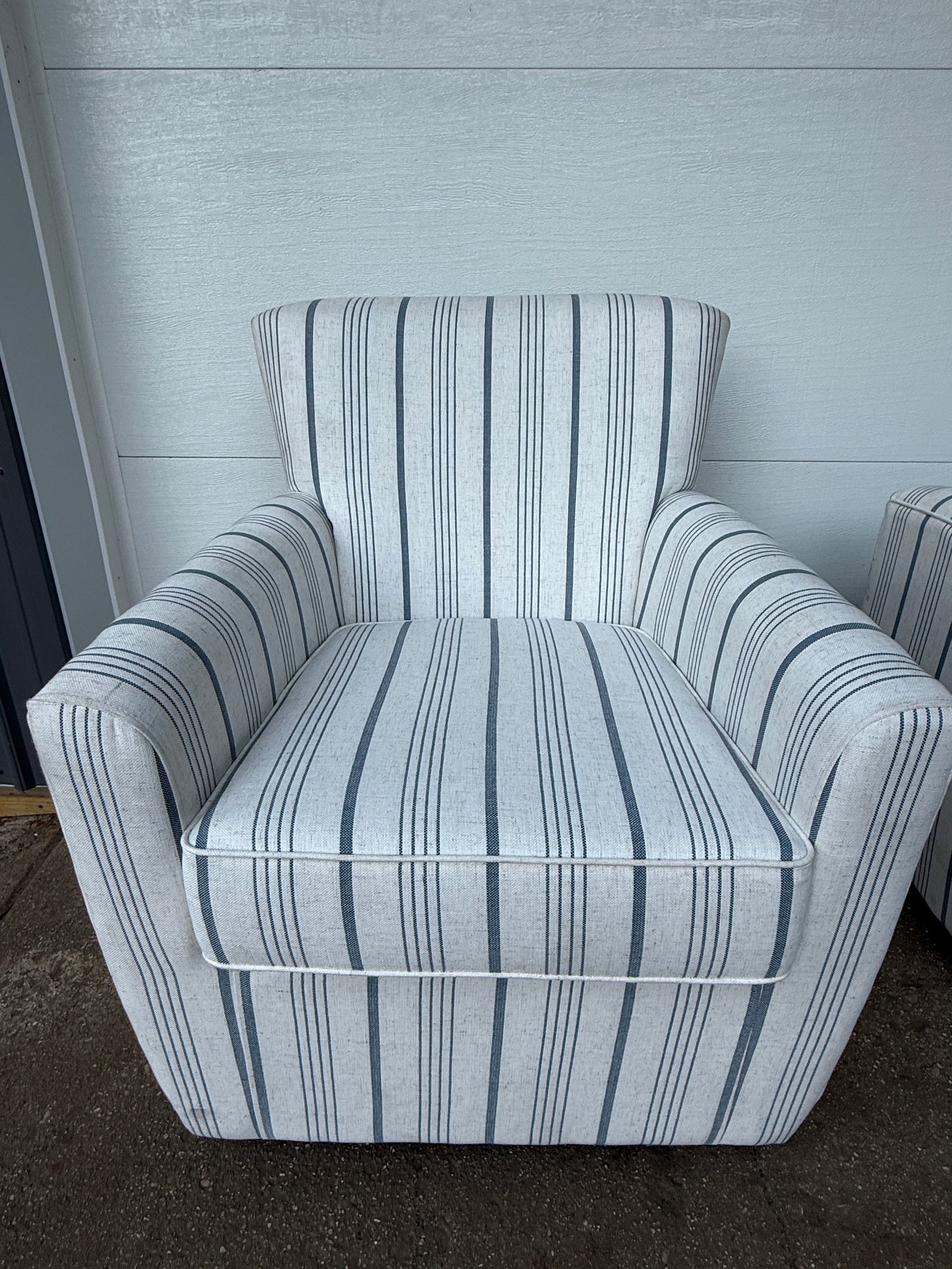 Jofran Inc. Blakely Swivel Accent Chairs - Pair